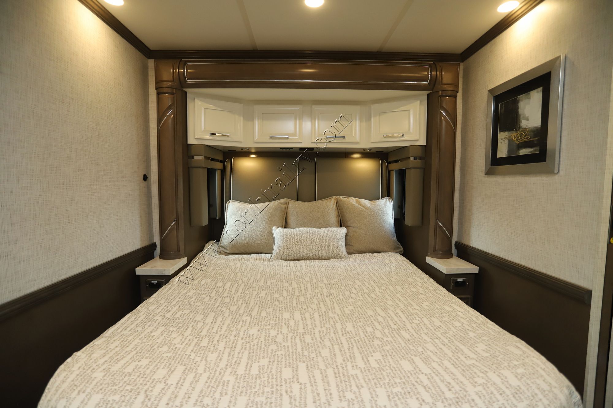 New 2025 Newmar Super Star 3731 Super C  For Sale