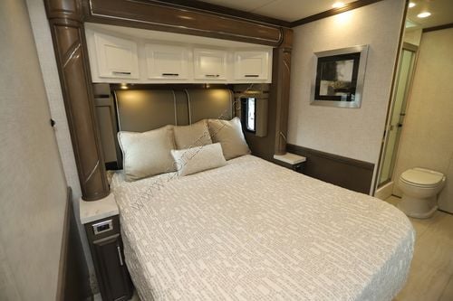 2025 Newmar Super Star 3731 Super C