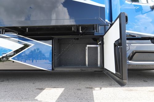 2025 Newmar Super Star 3731 Super C
