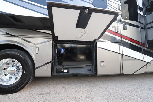 2025 Newmar Super Star 3731 Super C