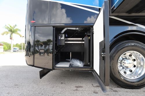2025 Newmar Super Star 3731 Super C