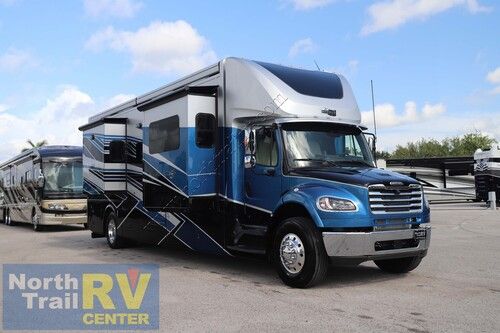 2025 Newmar Super Star 3731 Super C