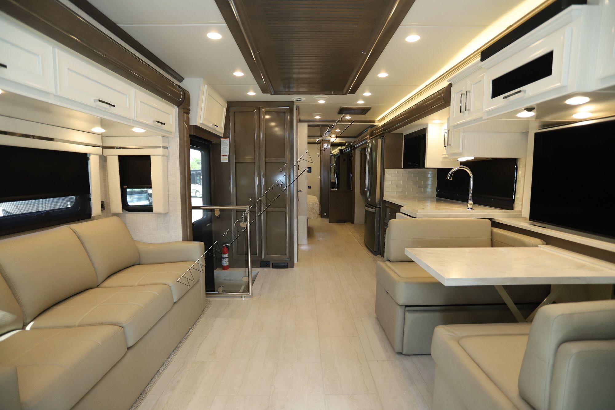 New 2025 Newmar Super Star 3731 Super C  For Sale