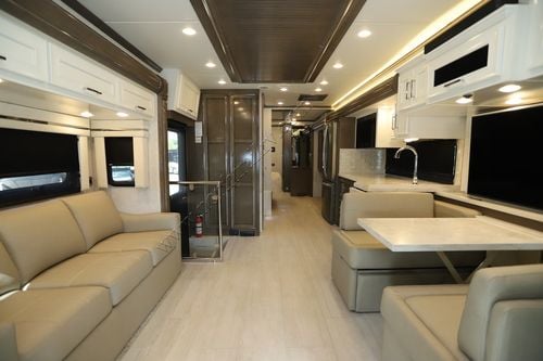 2025 Newmar Super Star 3731 Super C