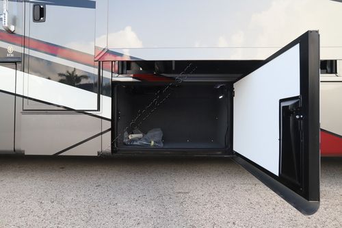 2025 Newmar Super Star 3731 Super C