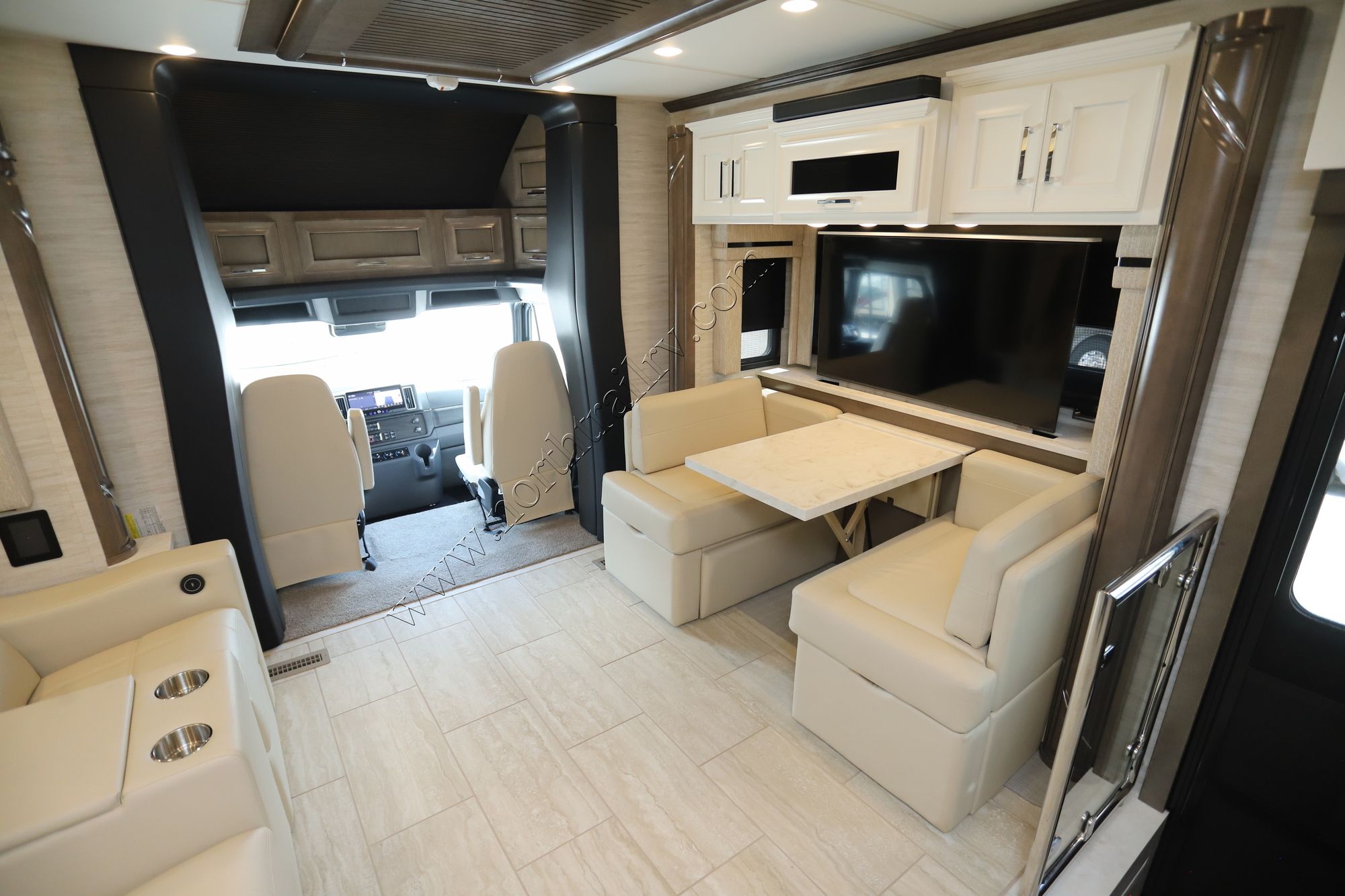 New 2025 Newmar Super Star 4059 Super C  For Sale