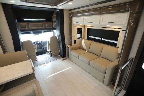 2025 Newmar Super Star 3731 Super C