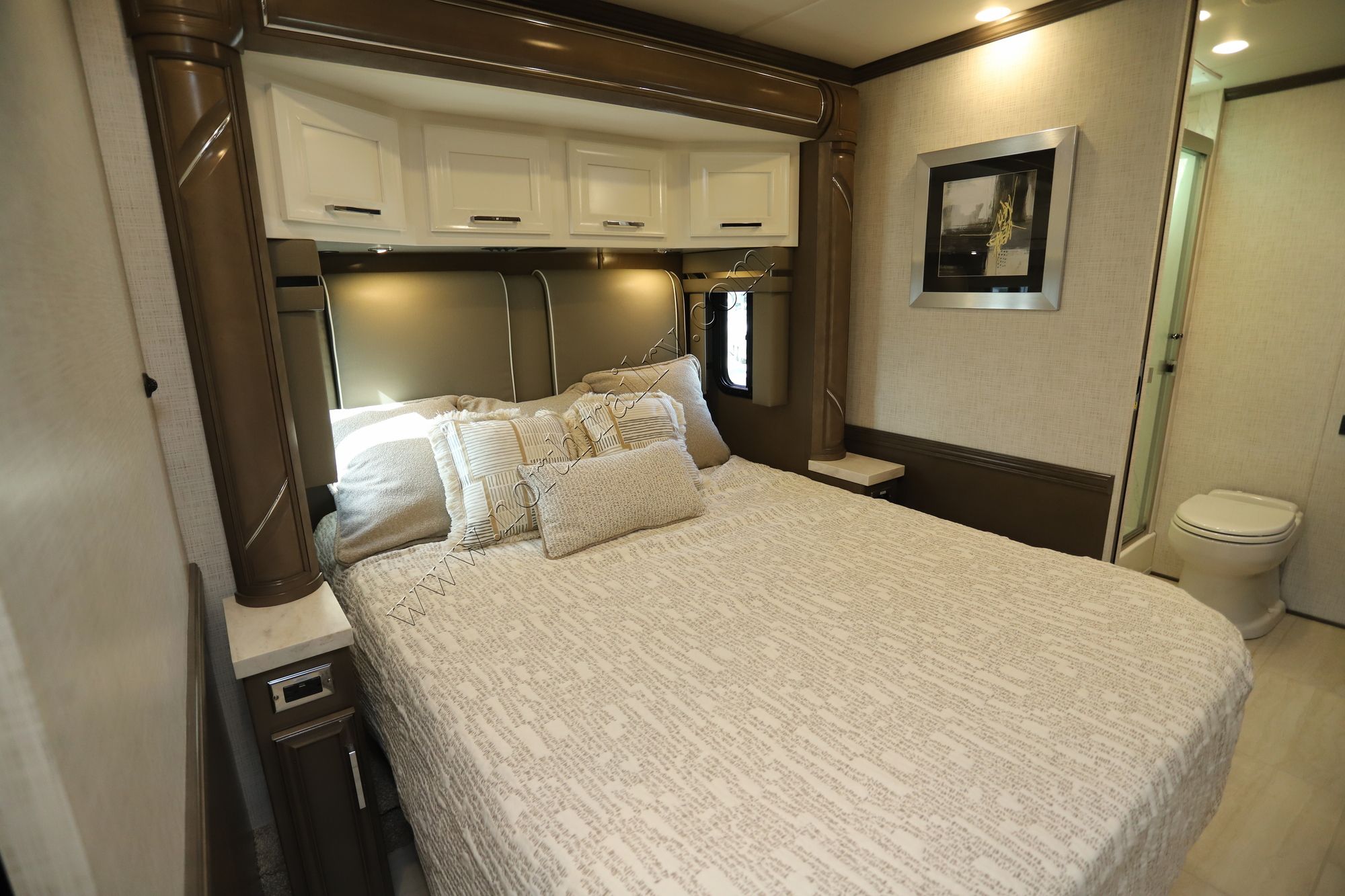 New 2025 Newmar Super Star 3731 Super C  For Sale