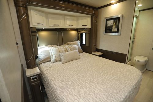 2025 Newmar Super Star 3731 Super C