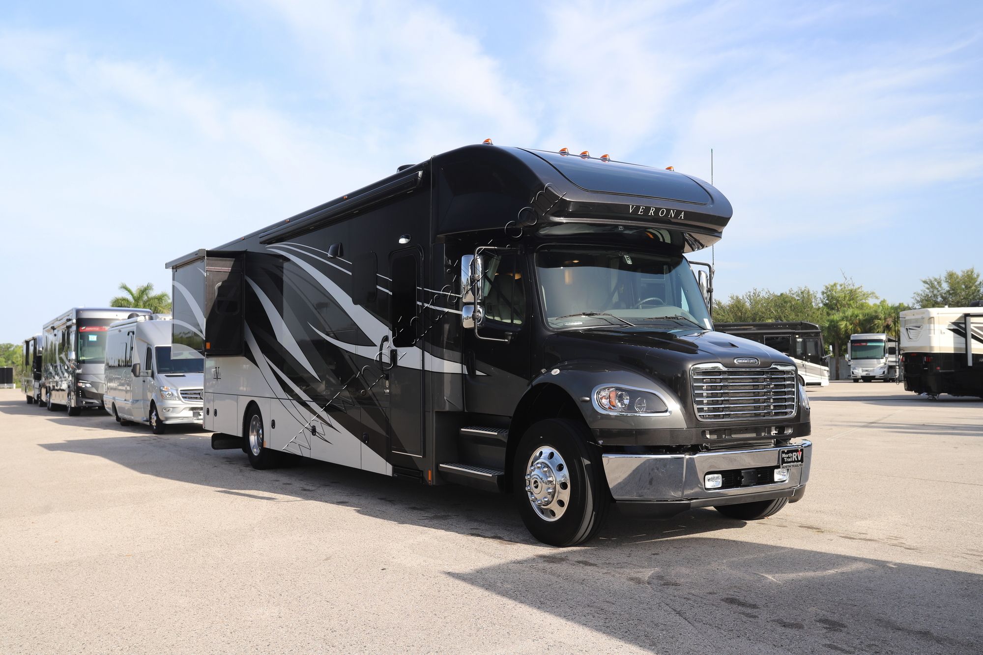 Used 2023 Renegade Rv Verona 36VSB Super C  For Sale