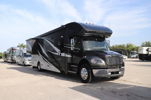2023 Renegade Rv Verona 36VSB