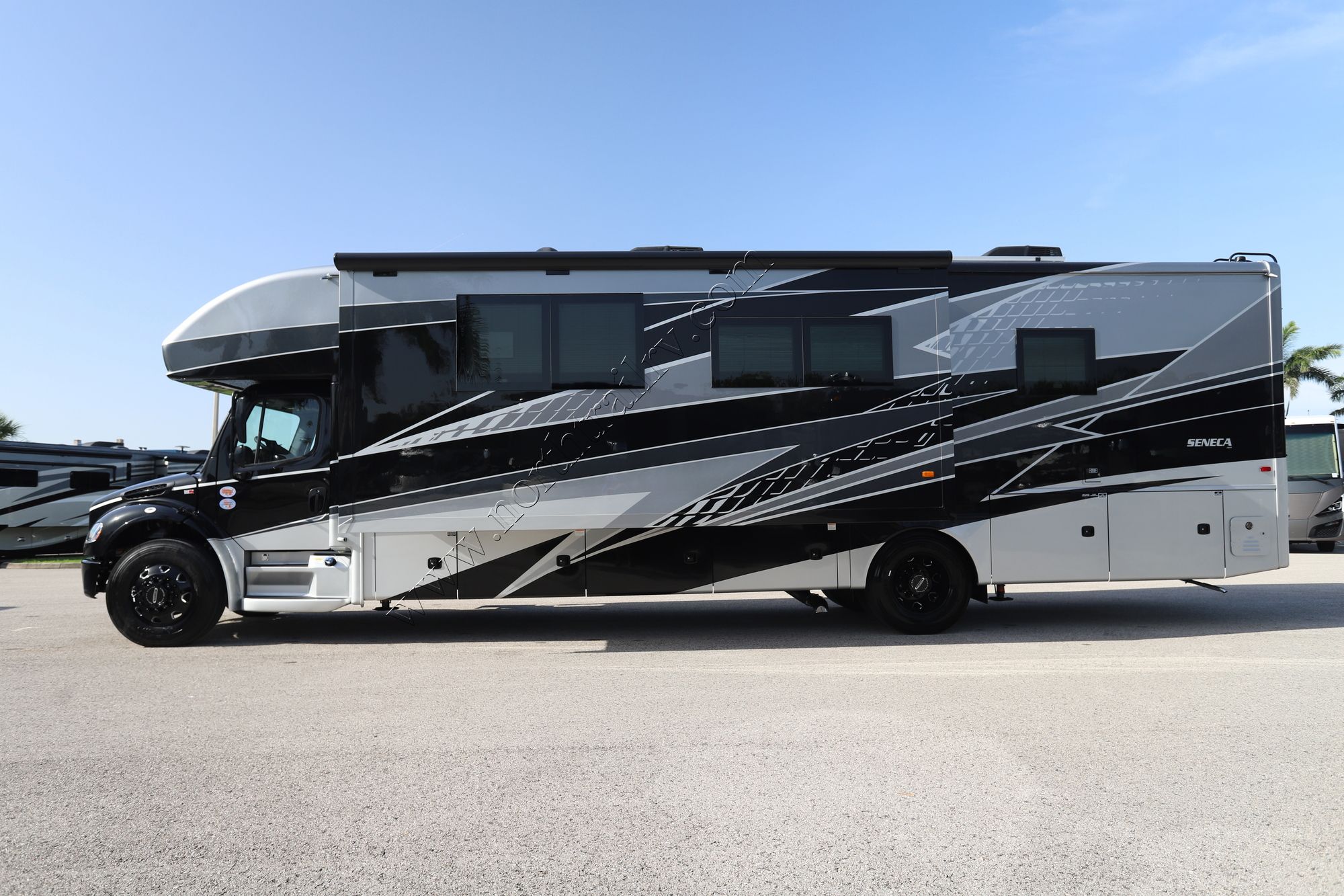 New 2026 Jayco Seneca 37K Super C  For Sale