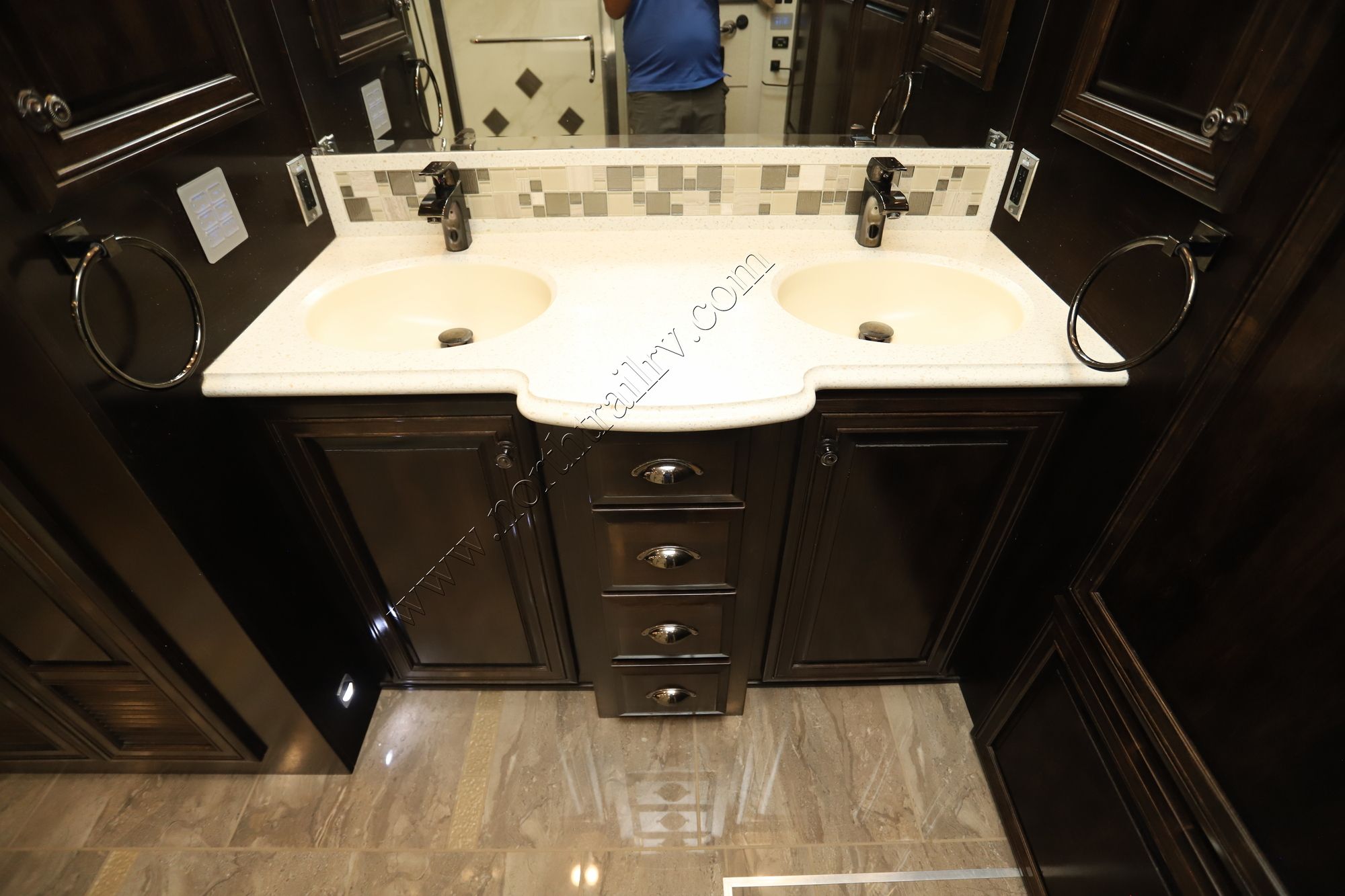 Used 2018 Newmar Dutch Star 4369 Class A  For Sale