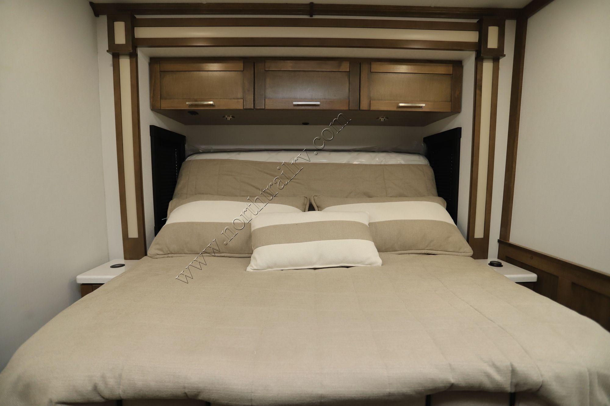 New 2026 Jayco Seneca 37K Super C  For Sale