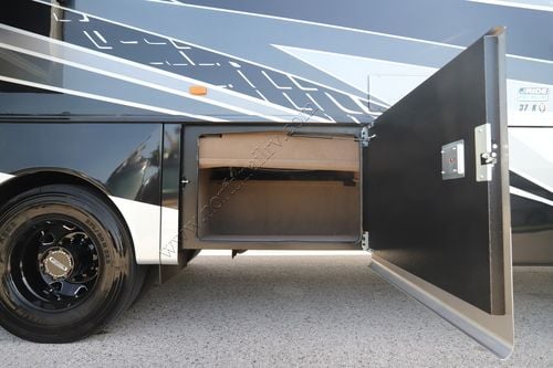 2026 Jayco Seneca 37K Super C