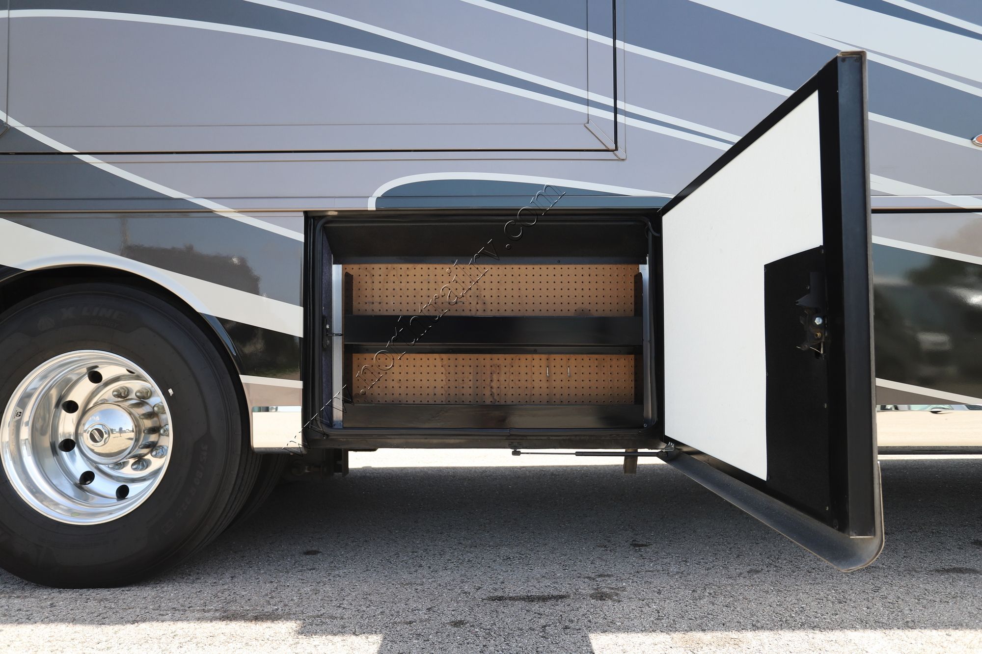 Used 2018 Newmar Dutch Star 4369 Class A  For Sale