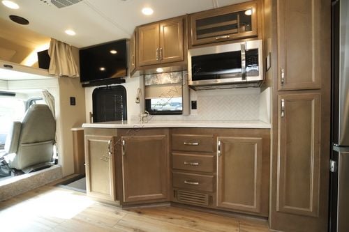 2023 Renegade Rv Verona 36VSB
