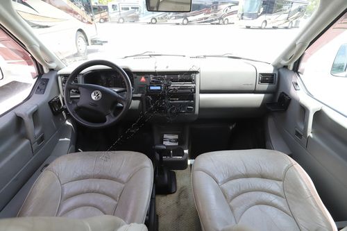 2003 Winnebago Rialta 22QD