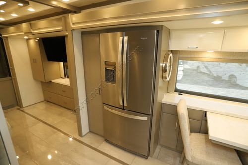 2026 Newmar Mountain Aire 4118