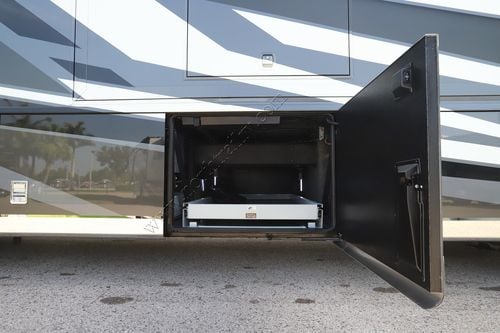 2026 Newmar Mountain Aire 4118