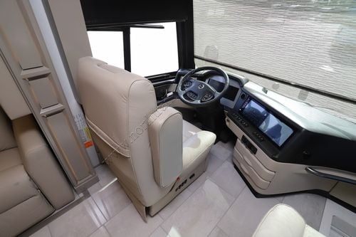 2026 Newmar Mountain Aire 4118