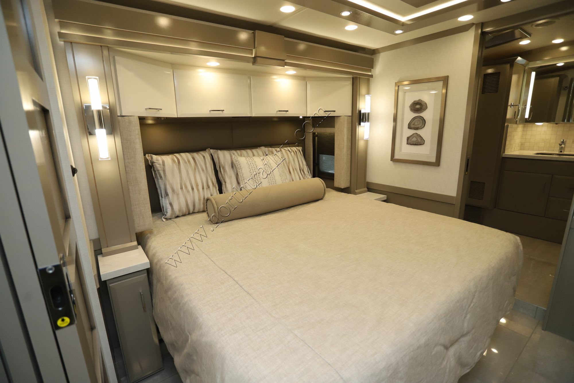 New 2026 Newmar Mountain Aire 4118 Class A  For Sale
