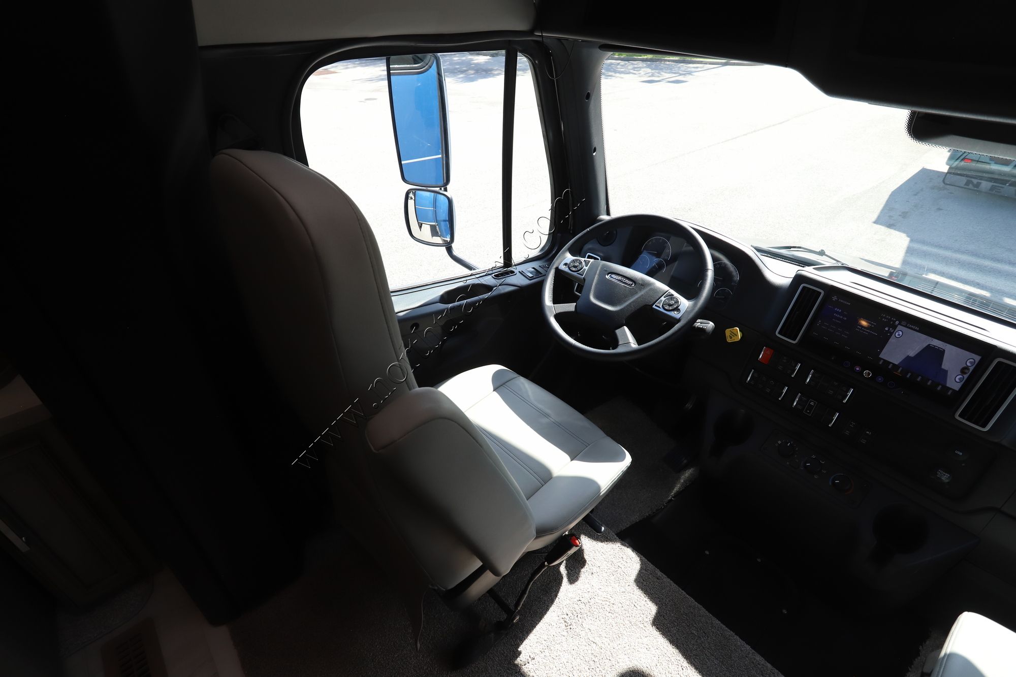 New 2025 Newmar Super Star 4059 Super C  For Sale