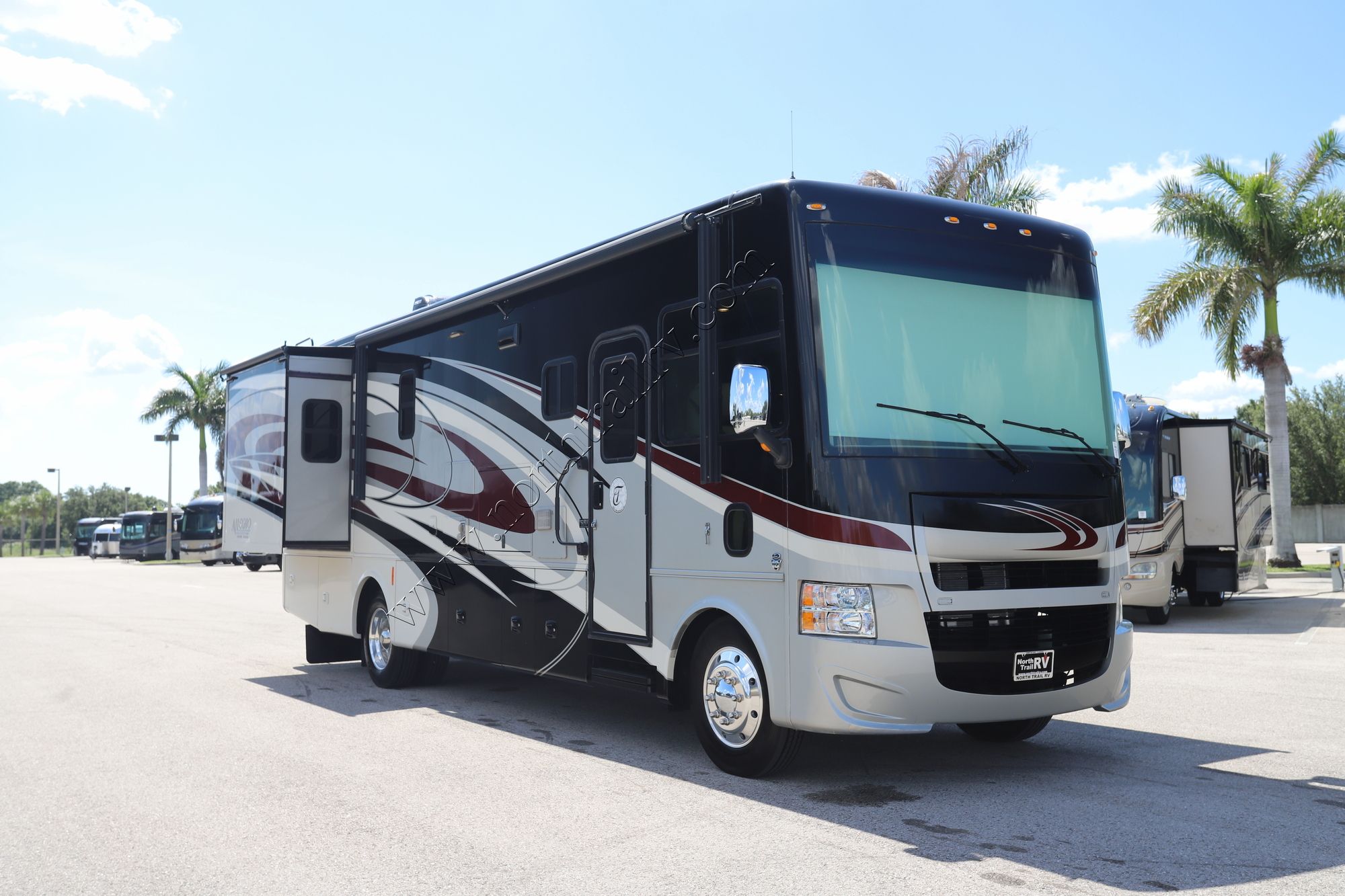 Used 2016 Tiffin Motor Homes Allegro 32SA Class A  For Sale