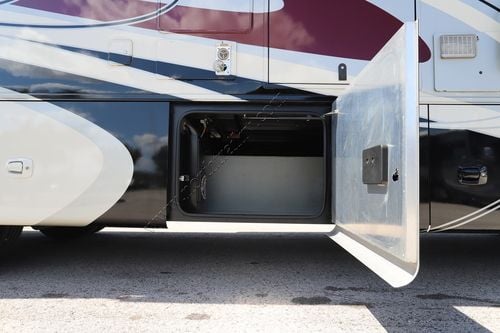 2016 Tiffin Motor Homes Allegro 32SA