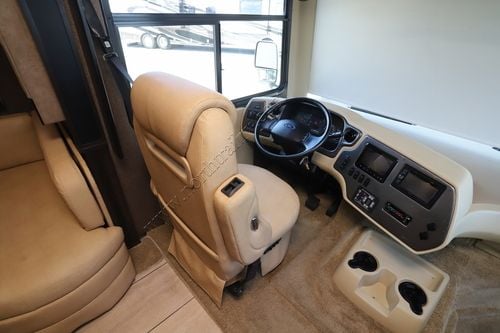 2016 Tiffin Motor Homes Allegro 32SA