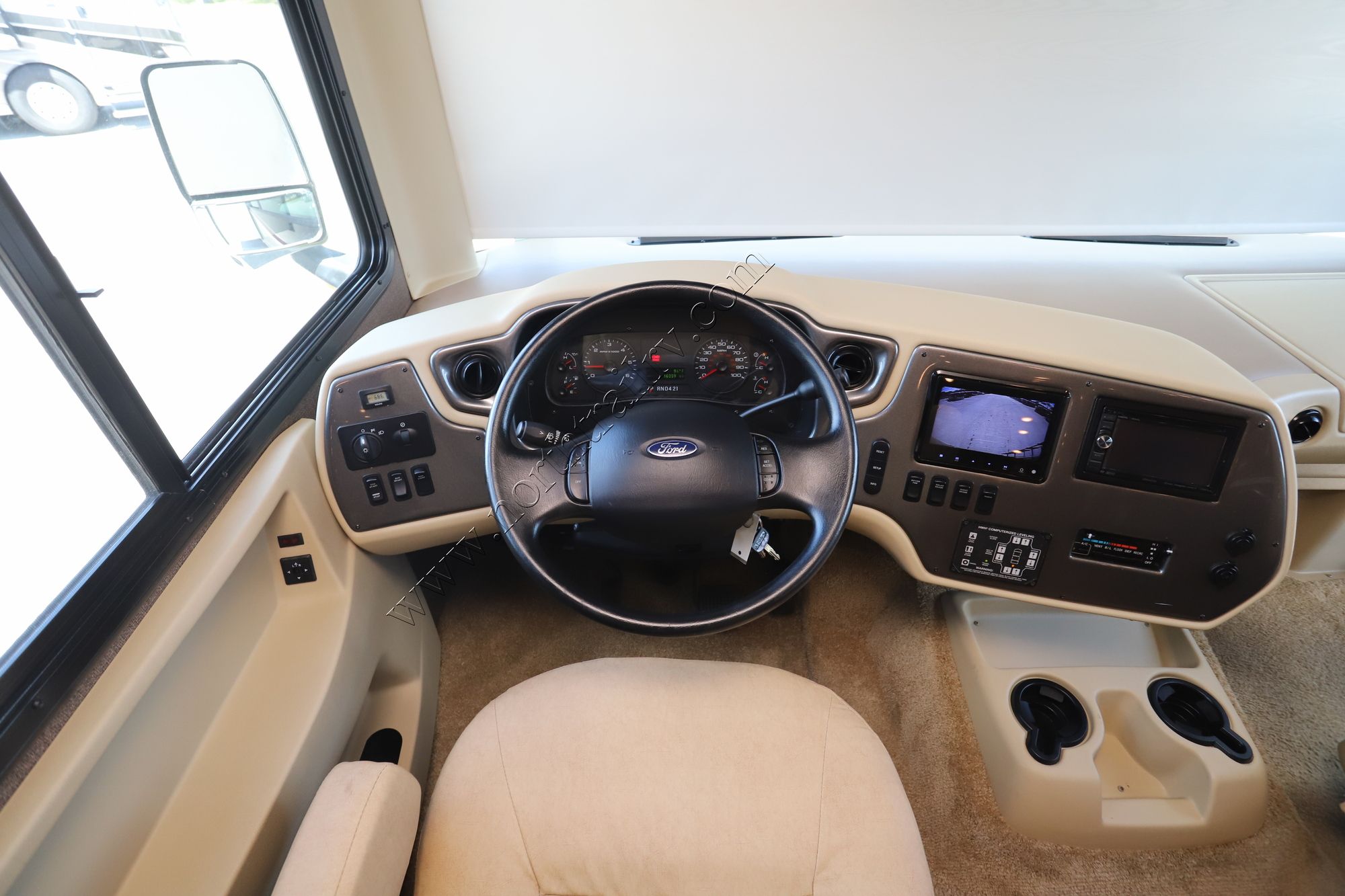 Used 2016 Tiffin Motor Homes Allegro 32SA Class A  For Sale