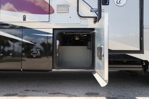 2016 Tiffin Motor Homes Allegro 32SA