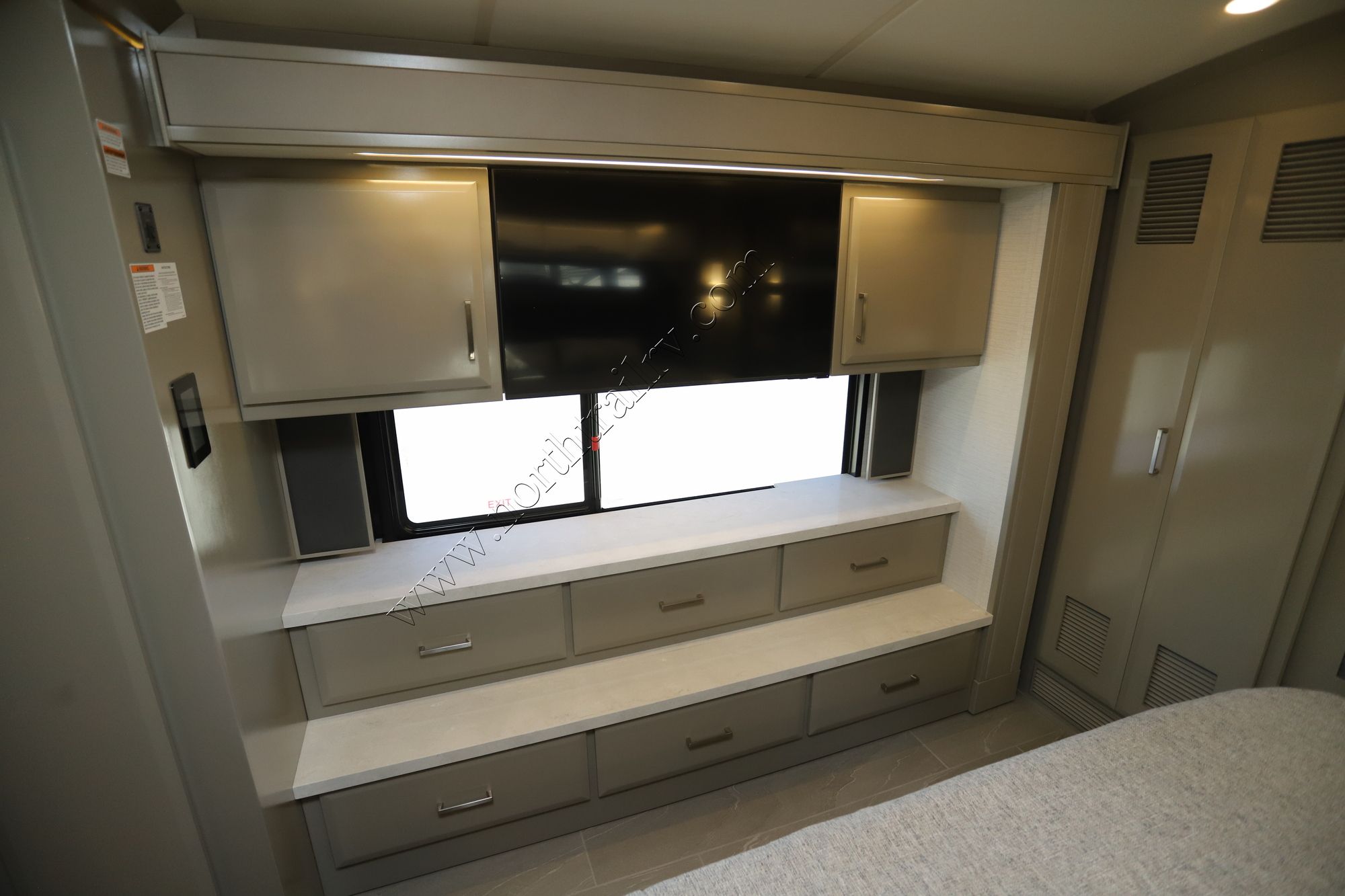 New 2026 Newmar New Aire 3543 Class A  For Sale