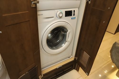 2024 Newmar London Aire 4569