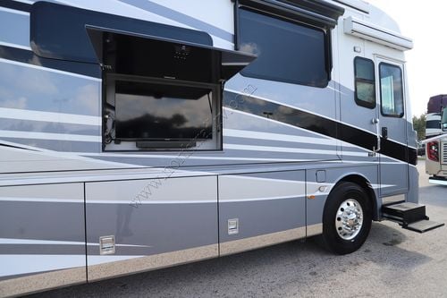 2023 Newmar Mountain Aire 4118