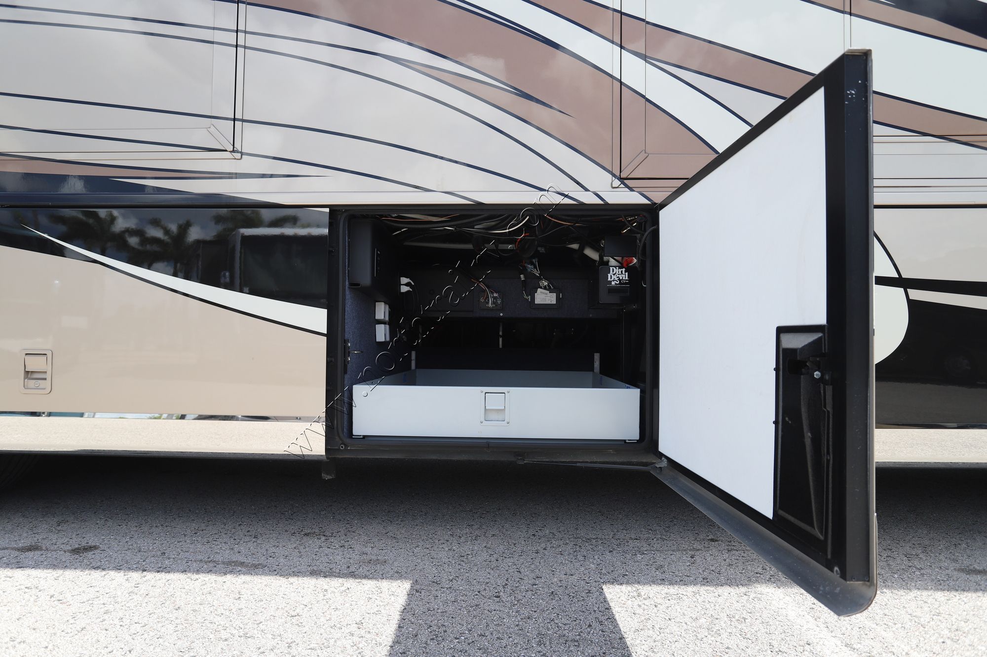 Used 2017 Newmar London Aire 4519 Class A  For Sale