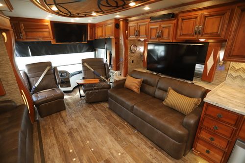 2017 Newmar London Aire 4519