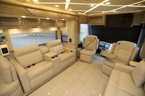 2023 Newmar Mountain Aire 4118