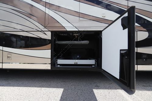 2017 Newmar London Aire 4519