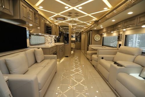 2023 Newmar Mountain Aire 4118