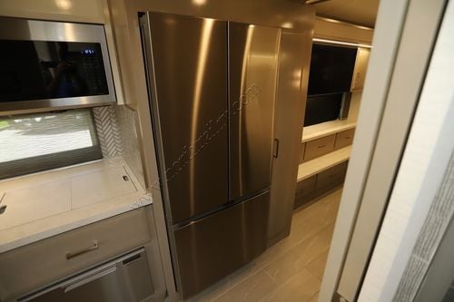 2025 Newmar New Aire 3543