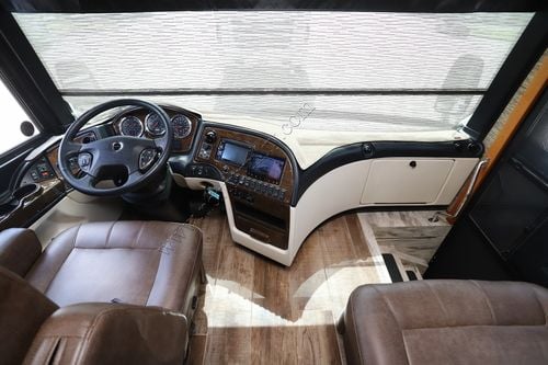 2017 Newmar London Aire 4519