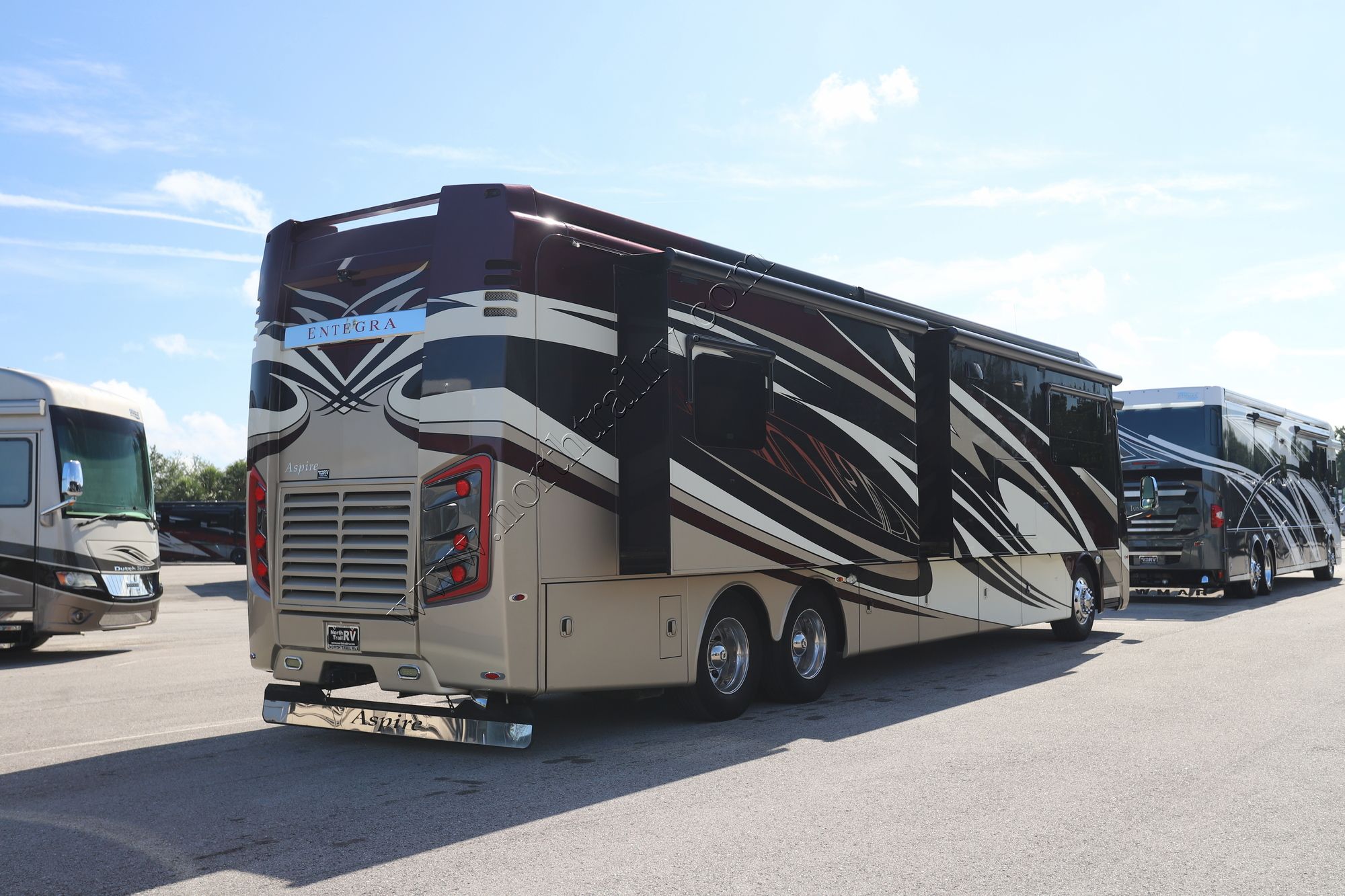 Used 2017 Entegra Aspire 42DEQ Class A  For Sale