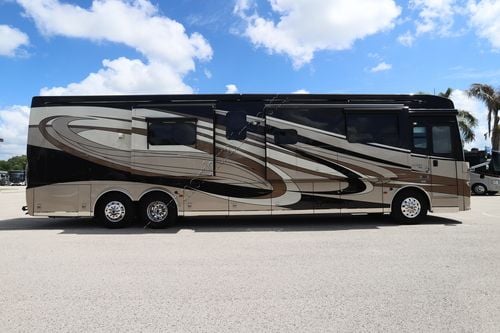 2017 Newmar London Aire 4519