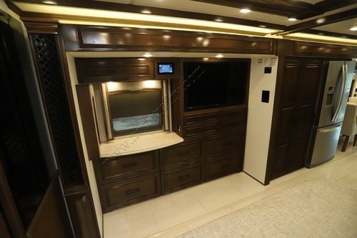 2024 Newmar London Aire 4569