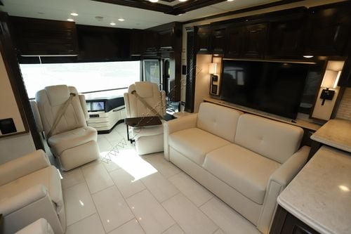 2024 Newmar London Aire 4569