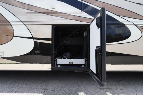 2017 Newmar London Aire 4519