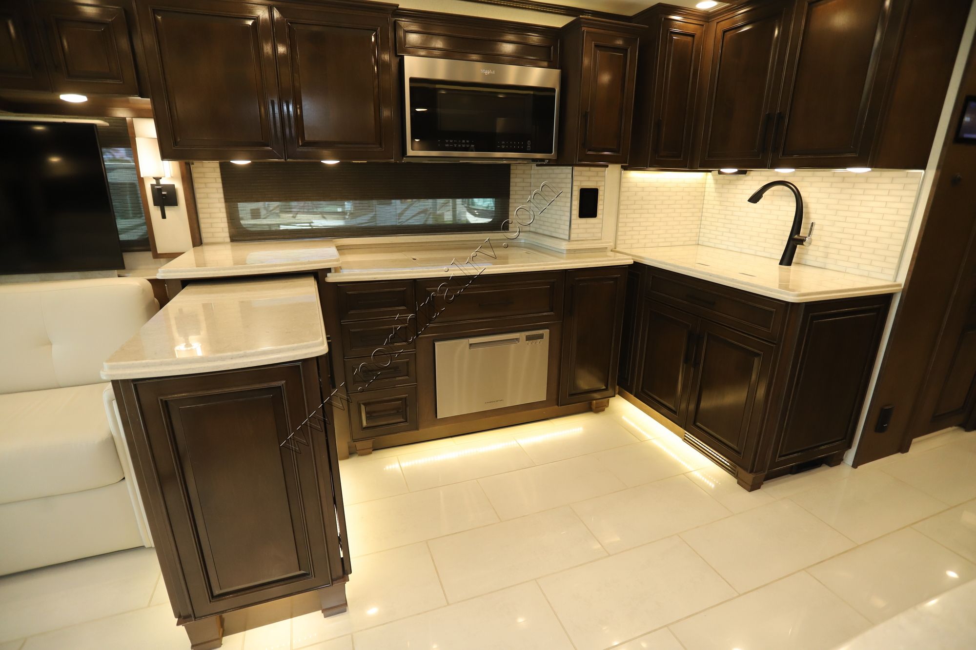 Used 2024 Newmar London Aire 4569 Class A  For Sale