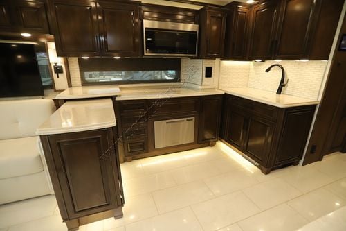 2024 Newmar London Aire 4569