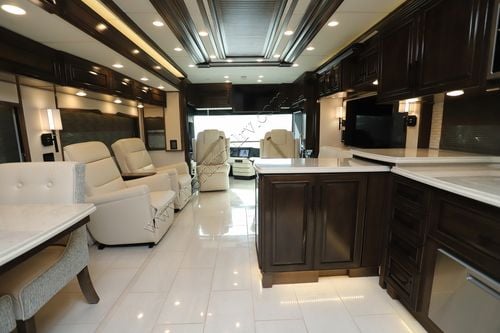 2024 Newmar London Aire 4569